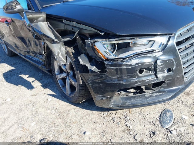 2015 AUDI A3 WAUACGFFXF1011295 Photo 5