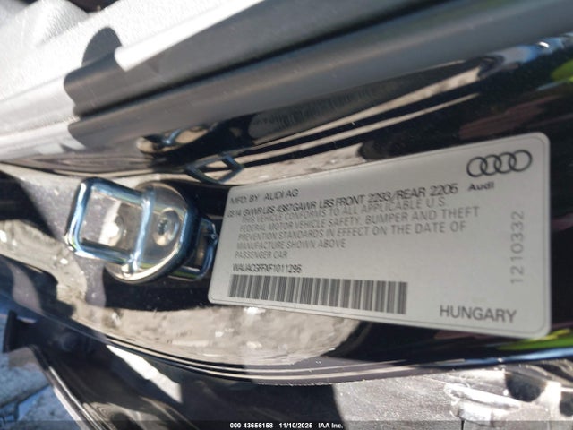 2015 AUDI A3 WAUACGFFXF1011295 Photo 8