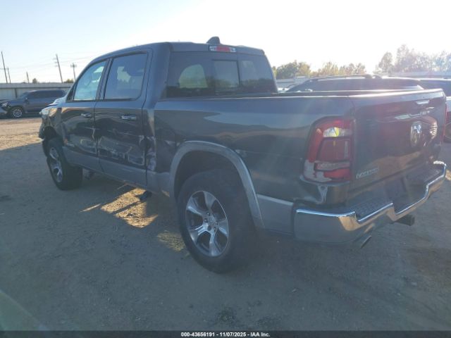 2019 RAM 1500 1C6SRFJT1KN673256 Photo 2
