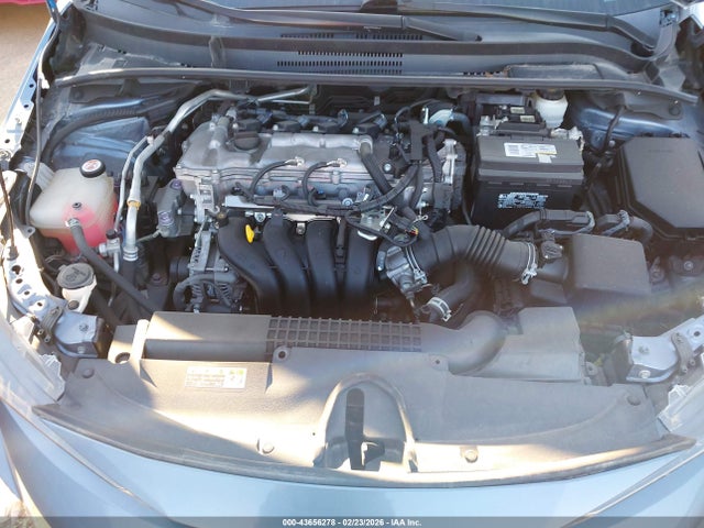 5YFEPMAE6NP327096 Toyota COROLLA LE