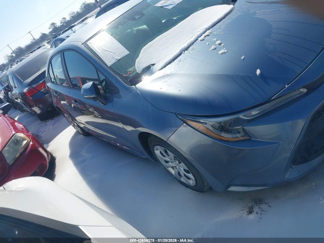 5YFEPMAE6NP327096 Toyota COROLLA LE