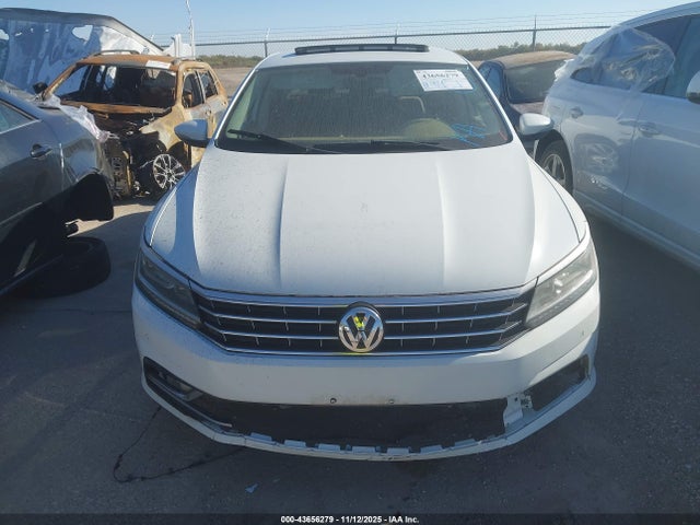 Volkswagen Passat 2.0t Se 2018 1VWBA7A32JC020979 Image 12