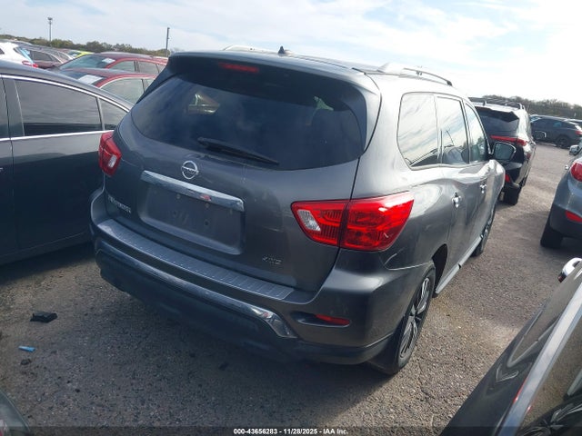 5N1DR2MM1HC695126 Nissan Pathfinder S