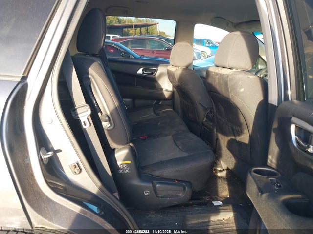 5N1DR2MM1HC695126 Nissan Pathfinder S