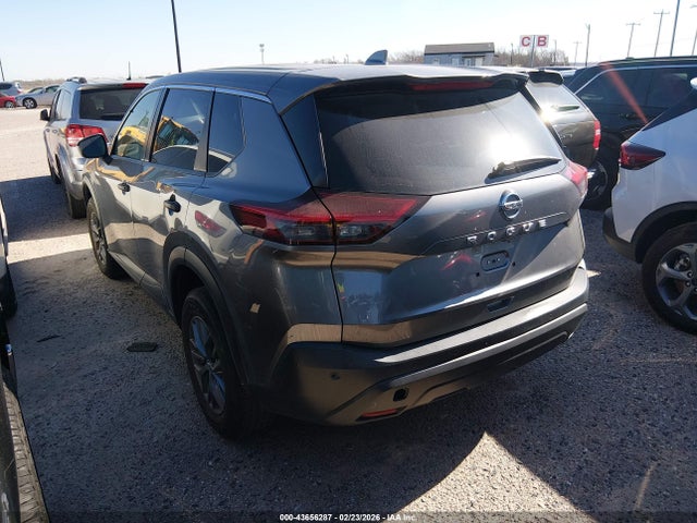 JN8AT3AA9MW002664 Nissan Rogue S Fwd
