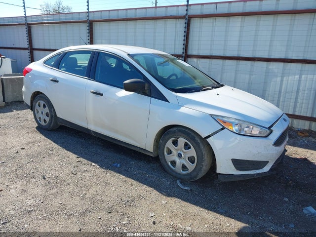 Aukcja sprzedaży 2018 Ford Focus S, vin: 1FADP3E28JL277767, numer aukcji: 43656321