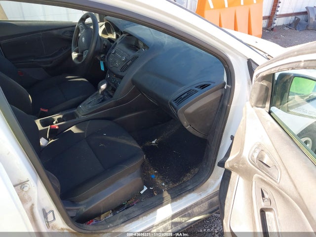 Aukcja sprzedaży 2018 Ford Focus S, vin: 1FADP3E28JL277767, numer aukcji: 43656321