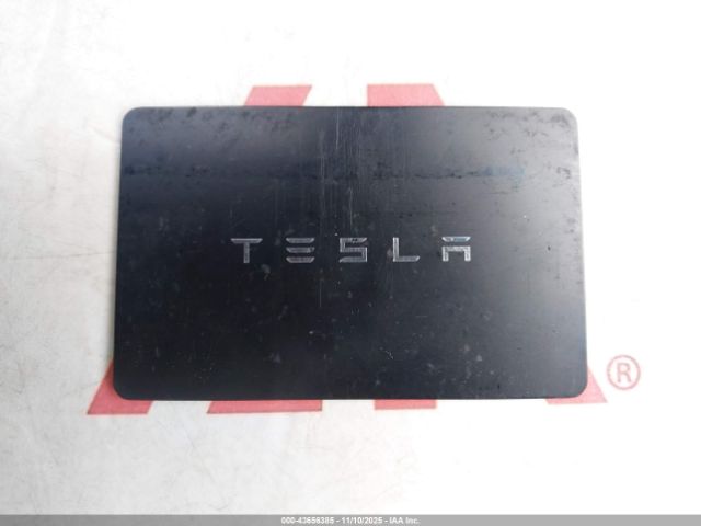 2023 TESLA MODEL Y 7SAYGDEE0PF768148 Photo 10
