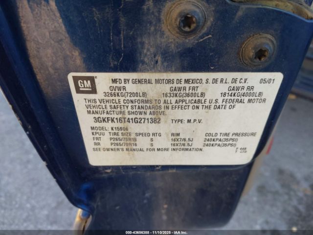 2001 GMC YUKON XL 1500 3GKFK16T41G271382 Photo 8