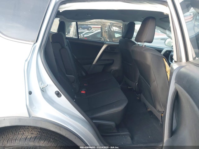 Toyota RAV4 LE 2015 2T3BFREV0FW279275 Image 21