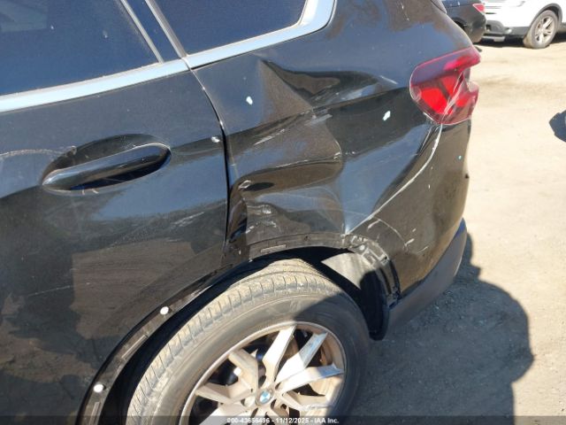 2022 BMW X5 5UXCR6C04N9K10846 Photo 5