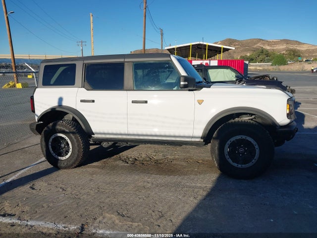 Ford Bronco Badlands 2024 1FMEE9BP0RLA54122 Image 13