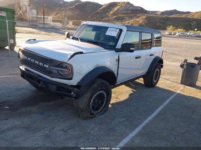 2024 FORD BRONCO 1FMEE9BP0RLA54122 Photo 1