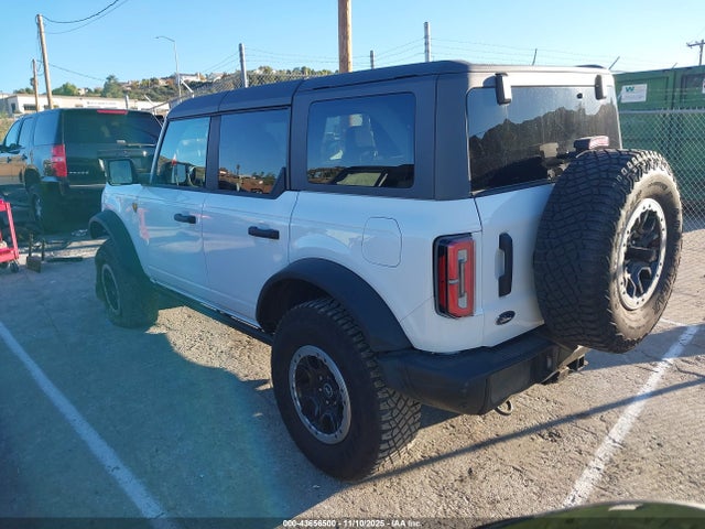 2024 FORD BRONCO 1FMEE9BP0RLA54122 Photo 2