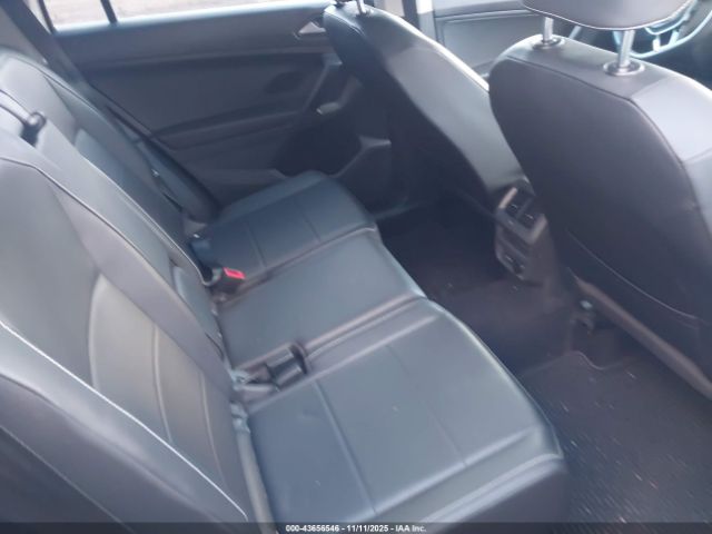 2021 VOLKSWAGEN TIGUAN 3VV2B7AX0MM047640 Photo 7
