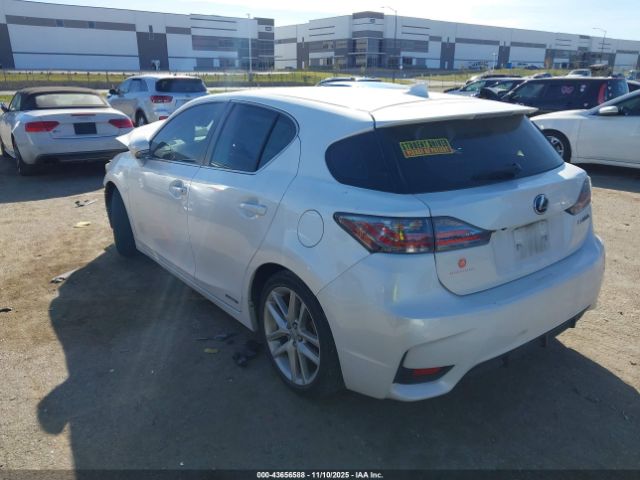 2016 LEXUS CT 200H JTHKD5BH6G2256072 Photo 2