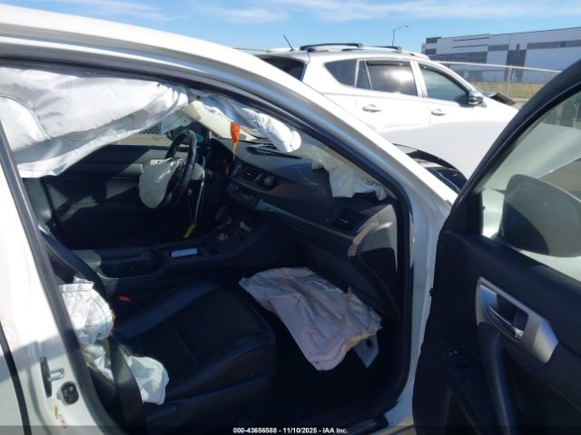 2016 LEXUS CT 200H JTHKD5BH6G2256072 Photo 4