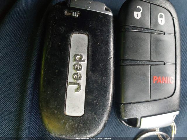 2019 JEEP GRAND CHEROKEE 1C4RJFAG5KC736940 Photo 10