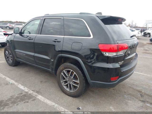 2019 JEEP GRAND CHEROKEE 1C4RJFAG5KC736940 Photo 2