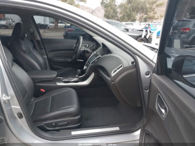 2018 ACURA TLX 19UUB1F38JA011280 Photo 4
