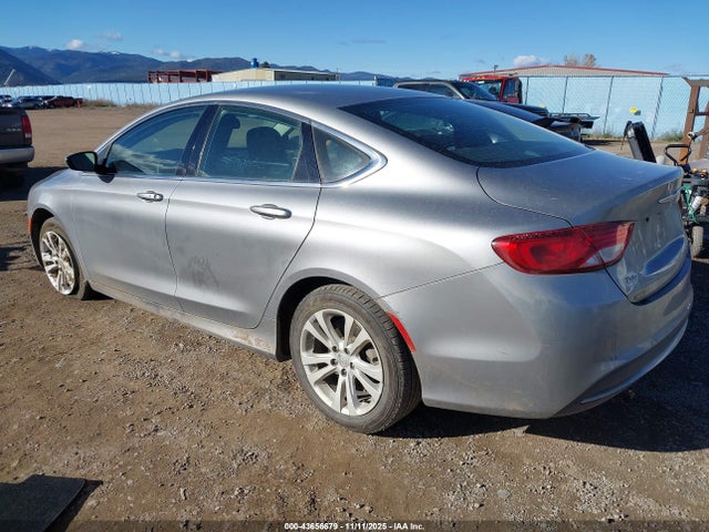 2016 Chrysler 200 Limited მანქანა იყიდება აუქციონზე, vin: 1C3CCCAB3GN181392, აუქციონის ნომერი: 43656679