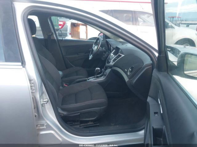 2014 CHEVROLET CRUZE 1G1PC5SB5E7254912 Photo 4