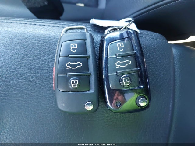 2018 AUDI Q3 WA1JCCFSXJR004165 Photo 10