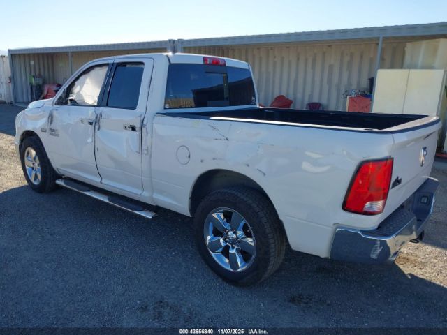 2018 RAM 1500 1C6RR6GT6JS147193 Photo 2
