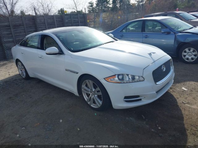 2011 JAGUAR XJ SAJWA2GB0BLV15125