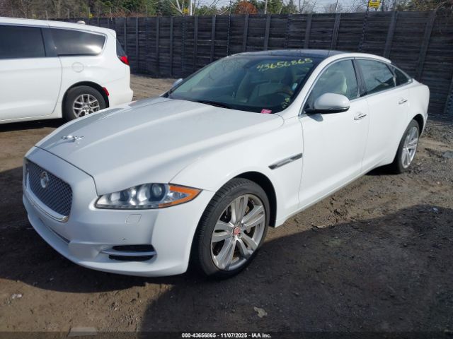 2011 JAGUAR XJ SAJWA2GB0BLV15125 Photo 1