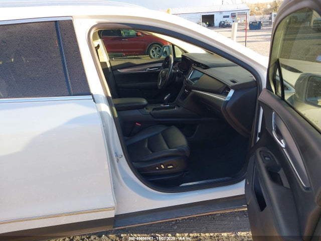 2018 CADILLAC XT5 1GYKNDRS0JZ110396 Photo 4