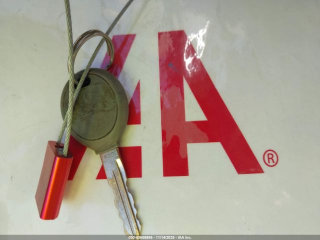 2003 CHRYSLER TOWN & COUNTRY 2C8GT64LX3R268253 Photo 10