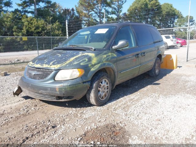 2003 CHRYSLER TOWN & COUNTRY 2C8GT64LX3R268253 Photo 1