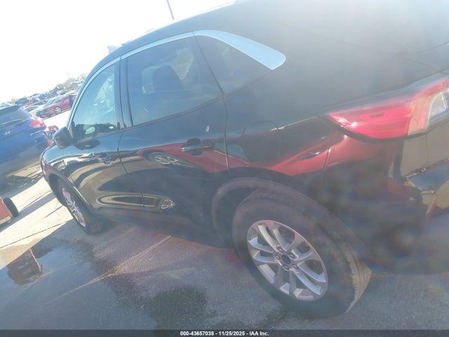 1FMCU0G62MUA27853 Ford ESCAPE SE