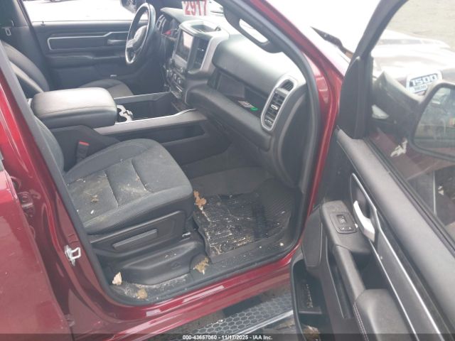 2021 RAM 1500 1C6RREBTXMN807899 Photo 4
