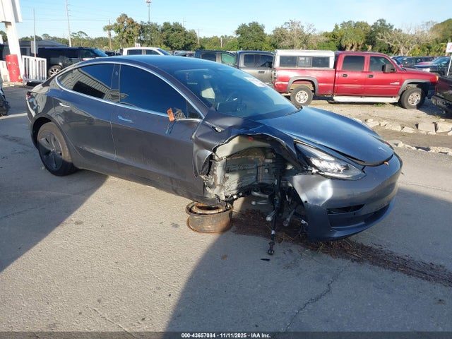 2020 TESLA MODEL 3 5YJ3E1EC1LF601706 Photo 0
