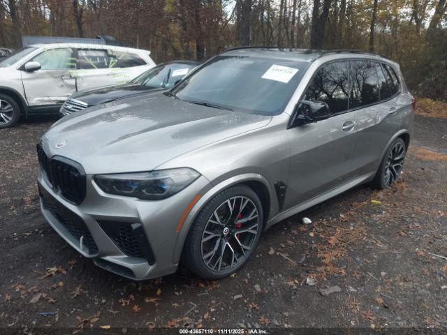 2022 BMW X5 M 5YMJU0C09N9M27871 Photo 1