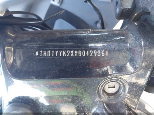 2021 HARLEY-DAVIDSON FXBBS 1HD1YYK28MB042936 Photo 9