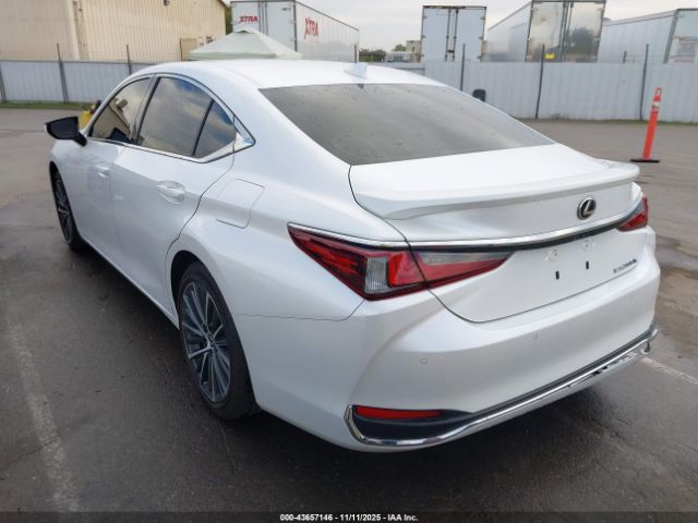2025 LEXUS ES 300H 58ADA1C12SU068986 Photo 2