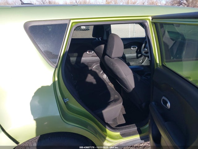 Продаж на аукціоні авто 2014 Kia Soul, vin: KNDJN2A21E7707625, номер лоту: 43657178