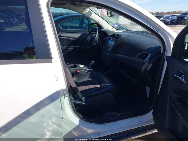 Dodge Journey Crossroad Plus 2017 3C4PDCGB8HT708586 Image 5