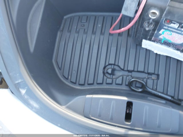 2023 TESLA MODEL 3 5YJ3E1EB4PF671259 Photo 9