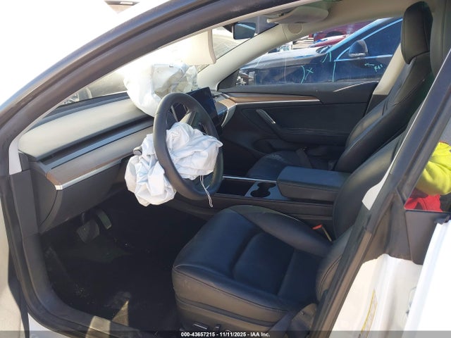 2023 TESLA MODEL 3 5YJ3E1EB4PF671259 Photo 4