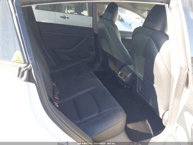 2023 TESLA MODEL 3 5YJ3E1EB4PF671259 Photo 7
