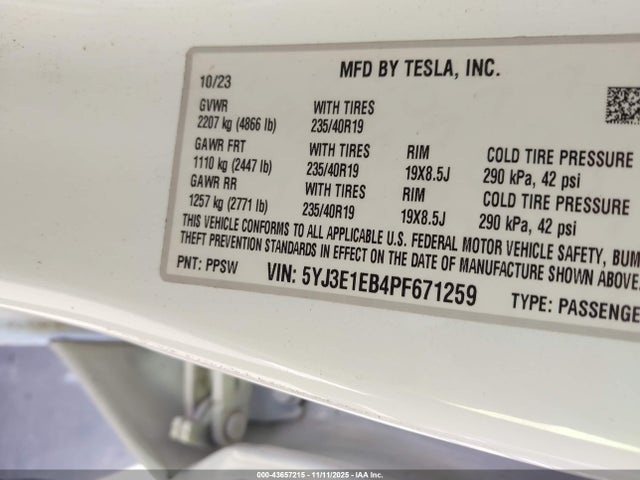 2023 TESLA MODEL 3 5YJ3E1EB4PF671259 Photo 8