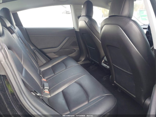 2018 TESLA MODEL 3 5YJ3E1EA7JF173488 Photo 7
