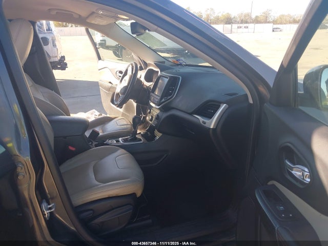 1C4PJMDB5GW167251 Jeep Cherokee Limited