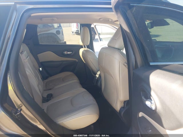 1C4PJMDB5GW167251 Jeep Cherokee Limited