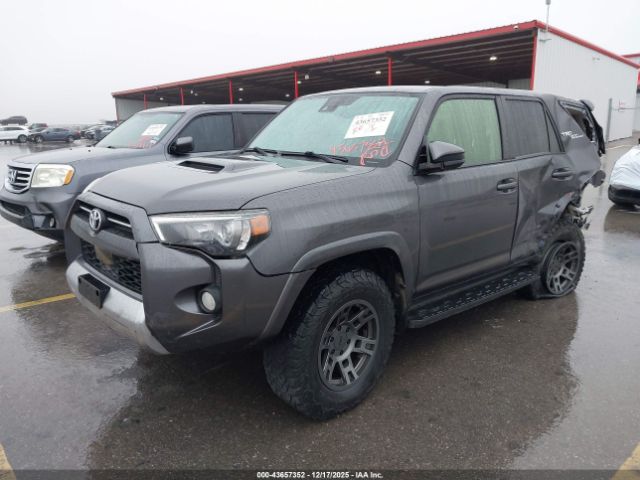 2020 TOYOTA 4RUNNER JTEBU5JR7L5795669 Photo 1