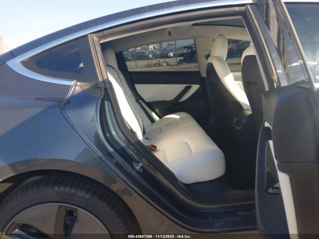 2018 TESLA MODEL 3 5YJ3E1EB3JF116178 Photo 7